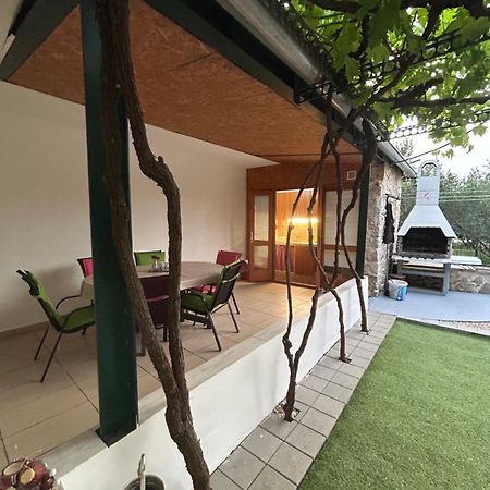Apartment סרימה מראה חיצוני תמונה