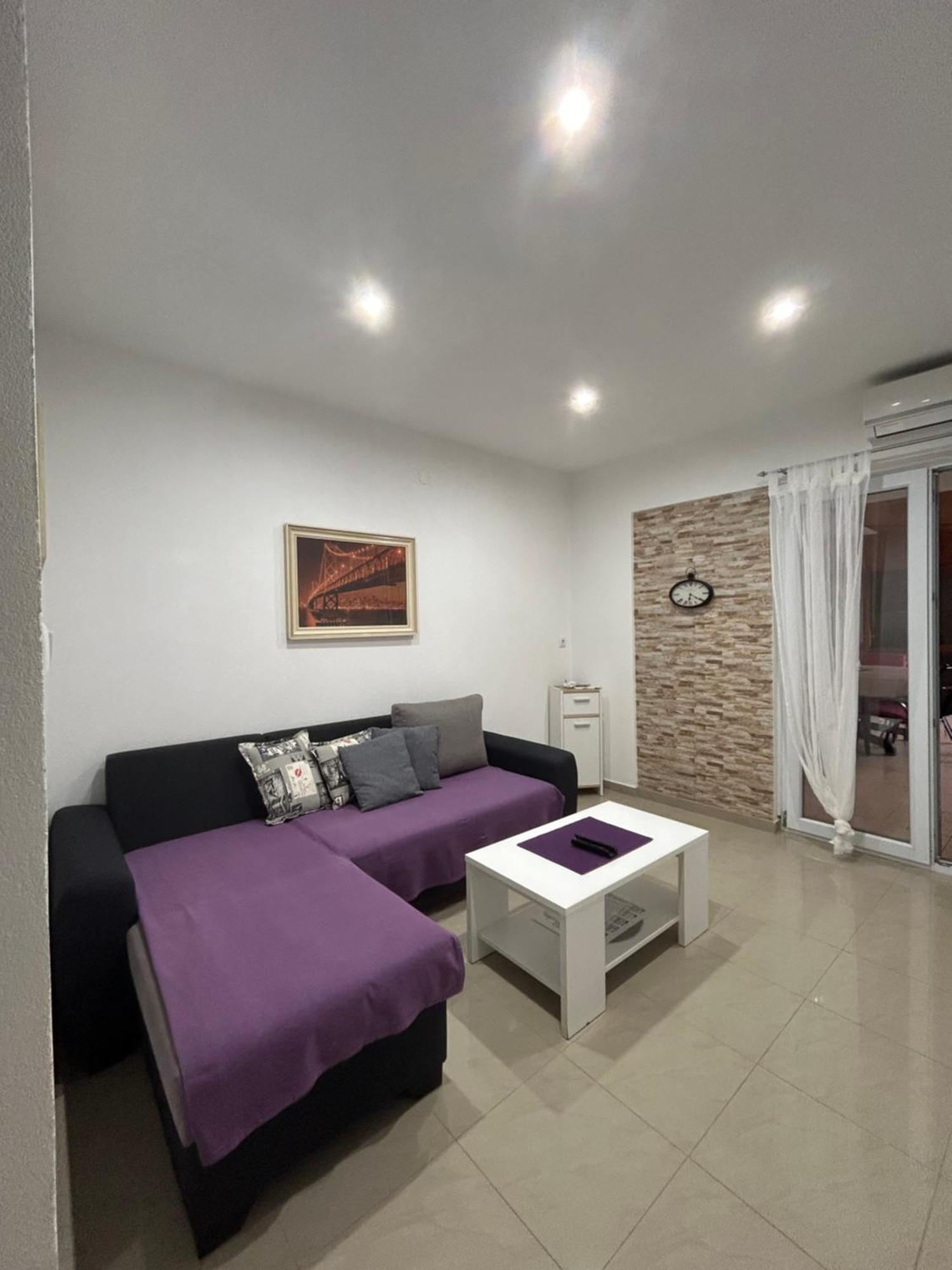 Apartment סרימה מראה חיצוני תמונה