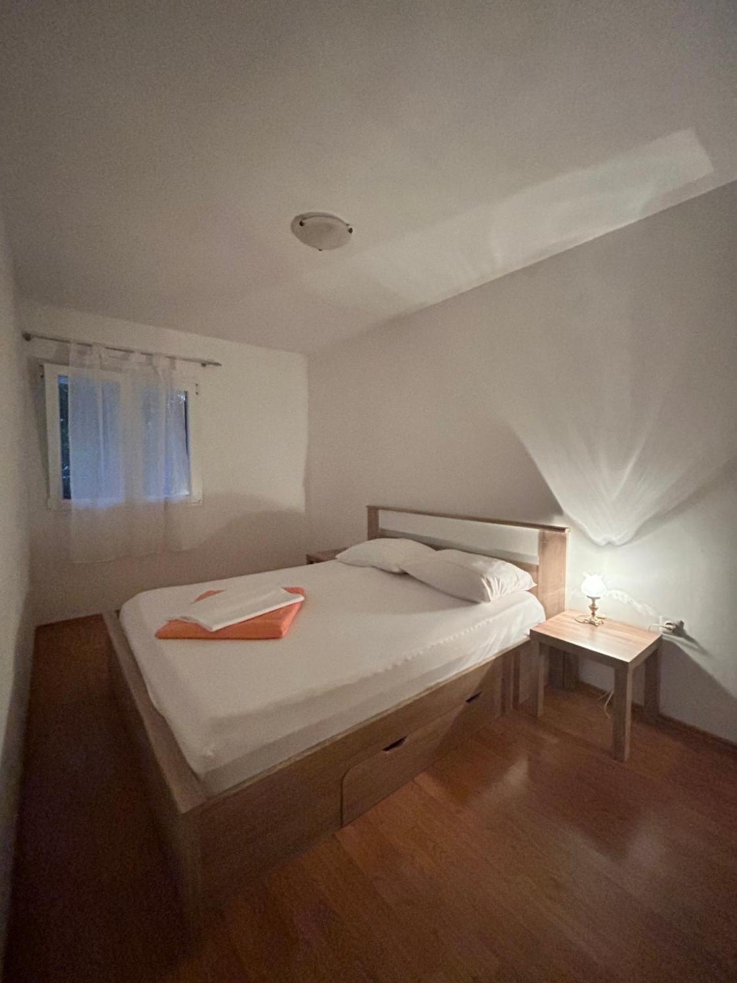 Apartment סרימה מראה חיצוני תמונה